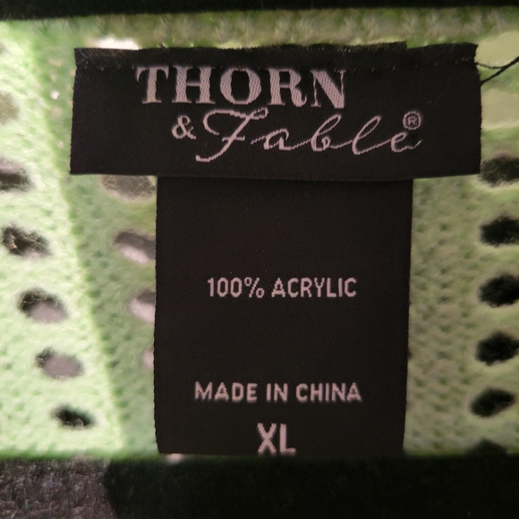 Shein Green Cardigan with Frog and Mushroom, Strawberries, Flowers and  Accents. - Picture 3 of 4